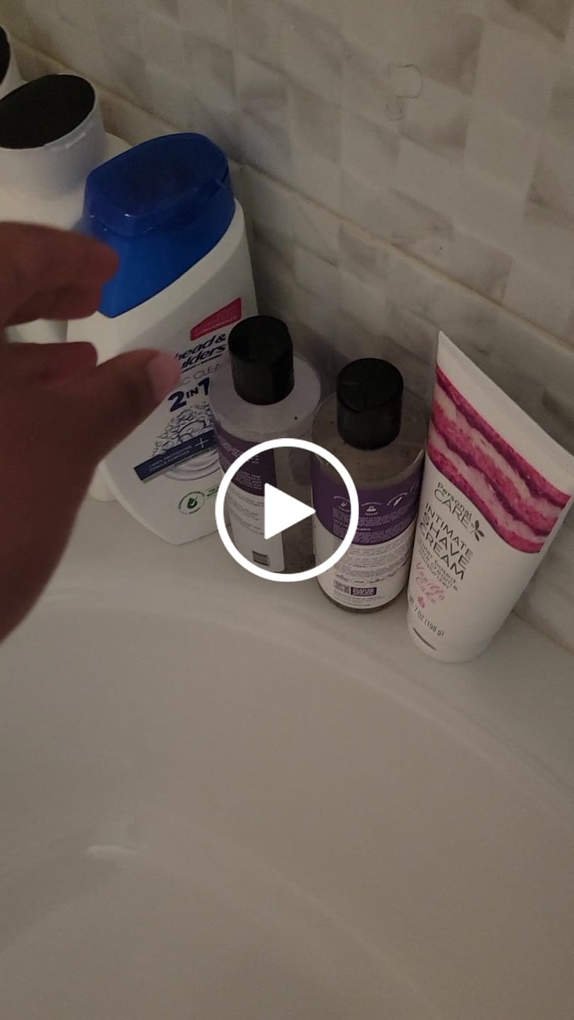 Customer photo review of Refresh Plant Based Intimate Body Wash for Women - pH Balancing