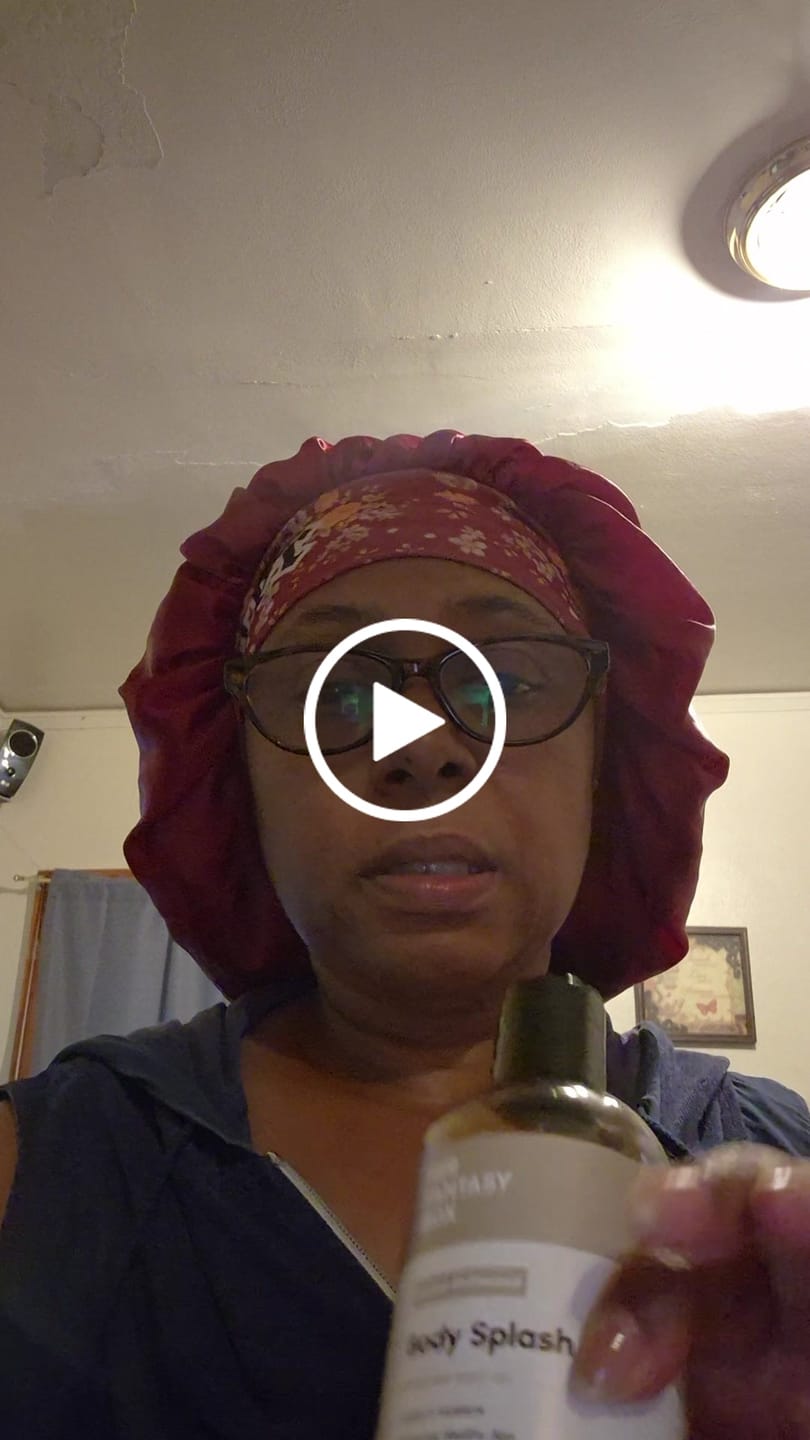 Customer photo review of Body Splash - Skin Smoothing Body Oil (Santal Driftwood) LUXURY SCENT