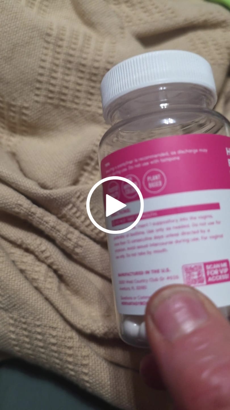 Customer photo review of Fresh & Clean pH Balancing Boric Acid Vaginal Suppository