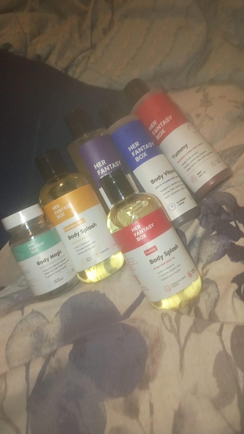 Customer photo review of Body Splash - Skin Smoothing Body Oil  (Pineapple Creme)