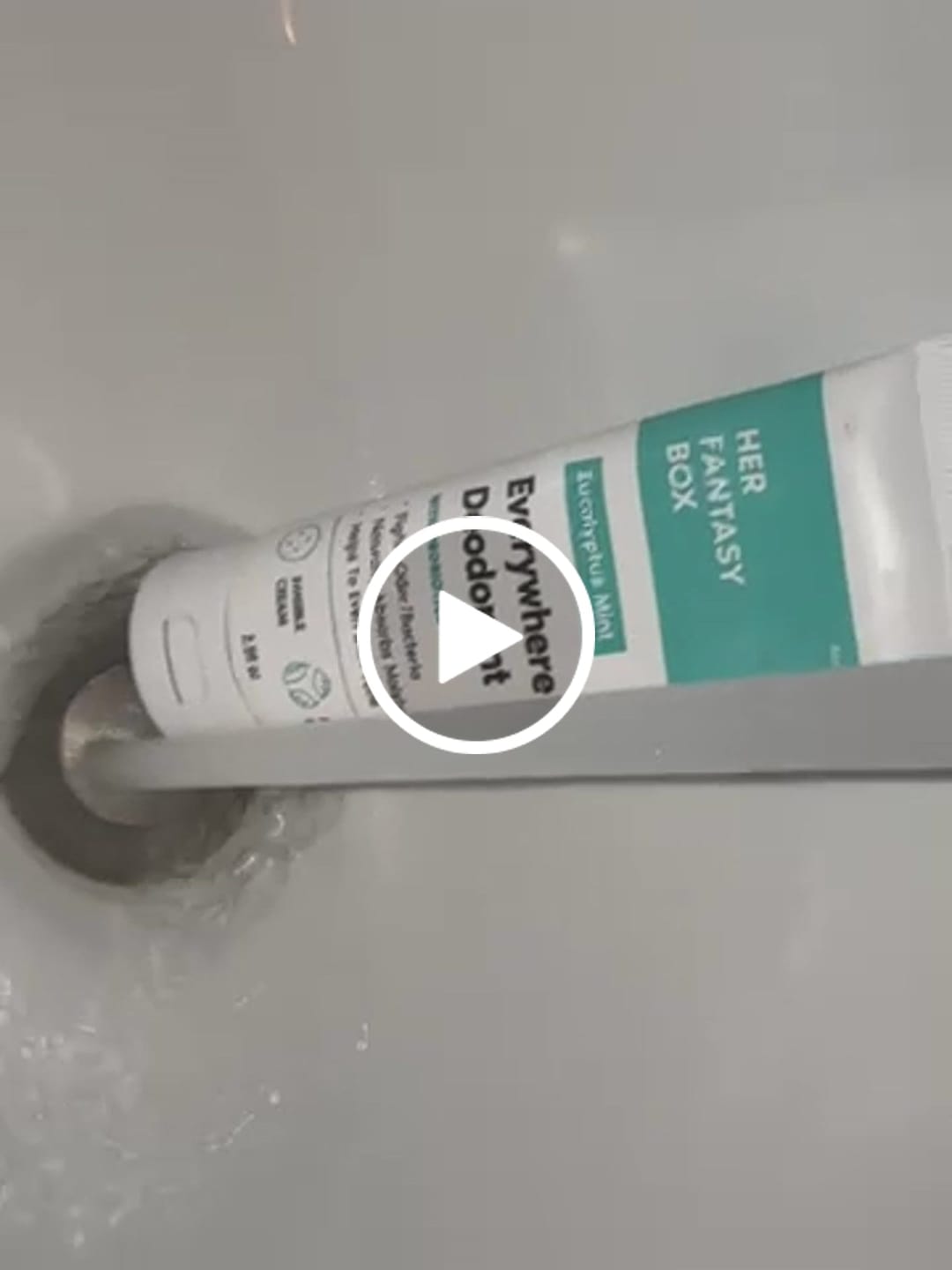 Customer photo review of Everywhere Deodorant (Minty Fresh) - Long Lasting Odor Block